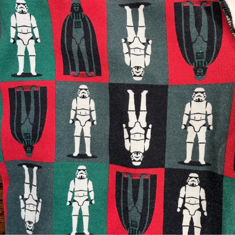 Hanna Andersson Women’s Festive Star Wars Pajamas View 3